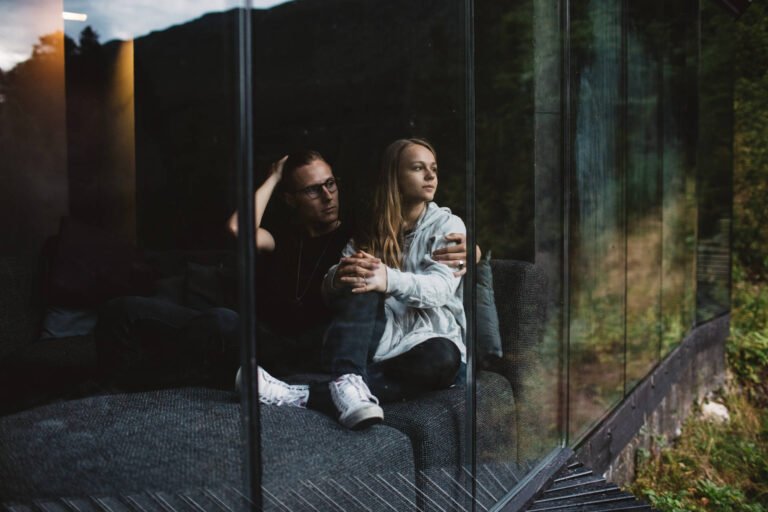 Best Multipoint Bluetooth Headphones and Earbuds for 2024